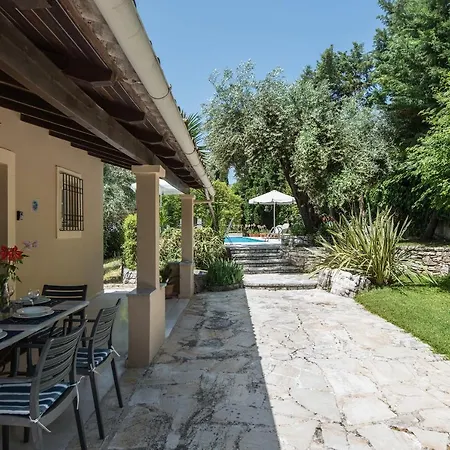 Apleton Villa