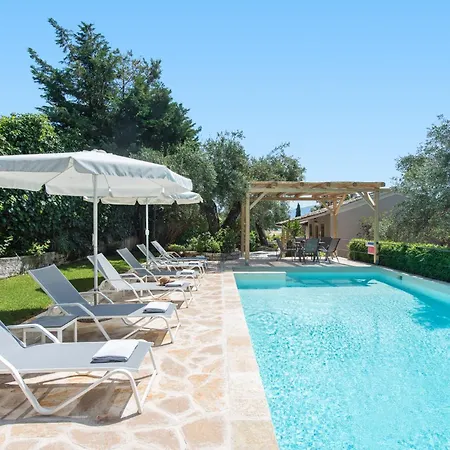 Apleton Villa *